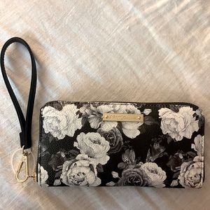 Black and white floral print Betsey Johnson wallet